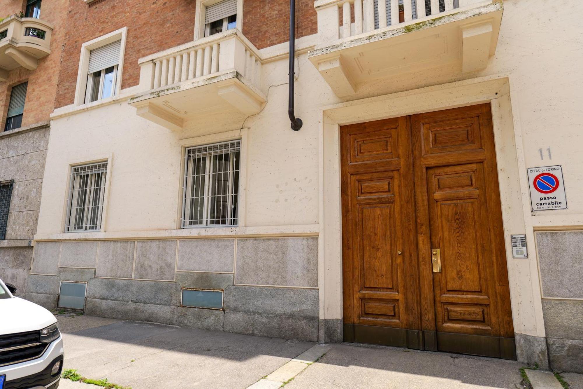 Coli'S House Bed & Breakfast Turin Bagian luar foto